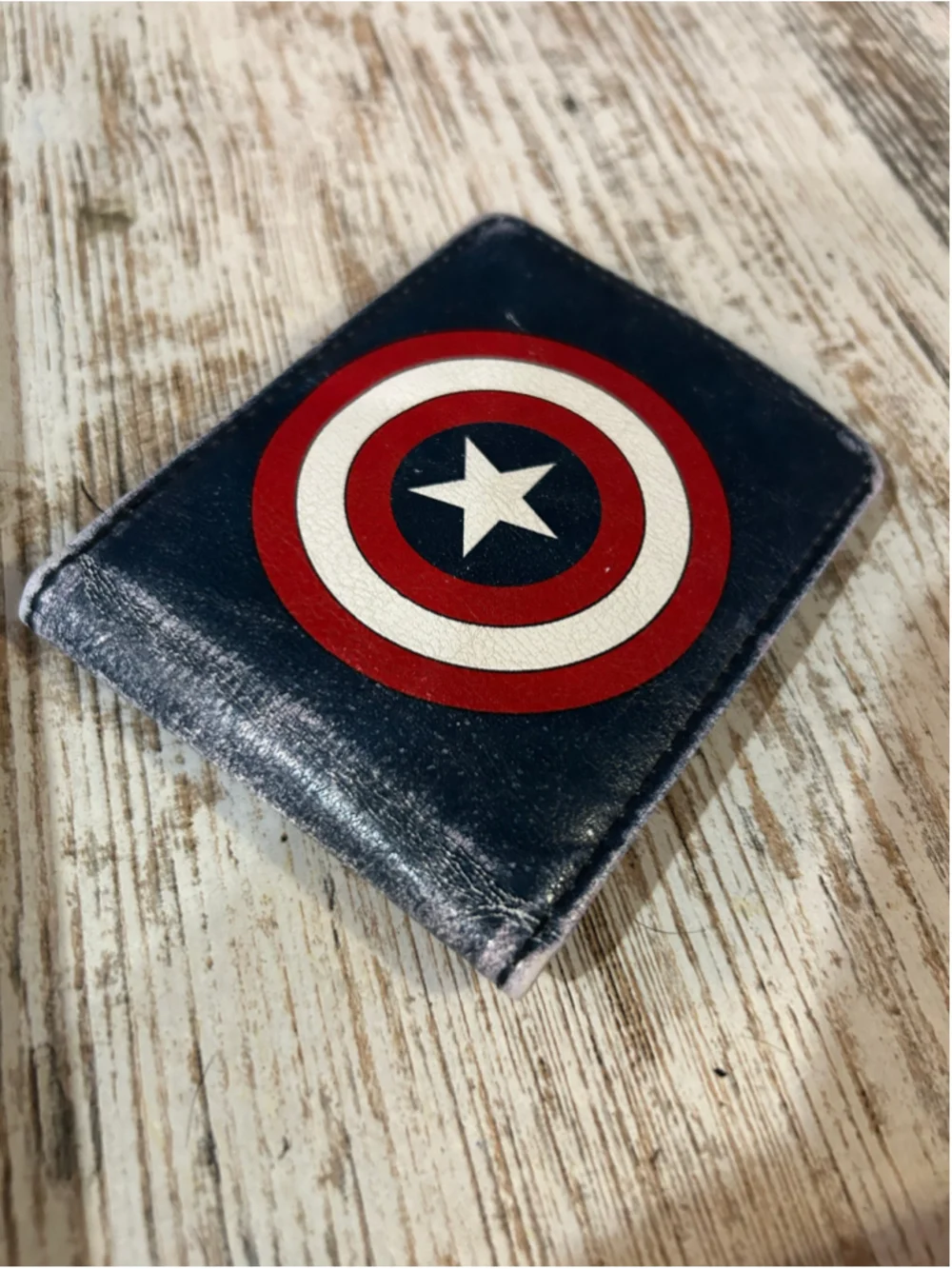 Men's Buckle-Down Captain America Wallet One Size Black Red